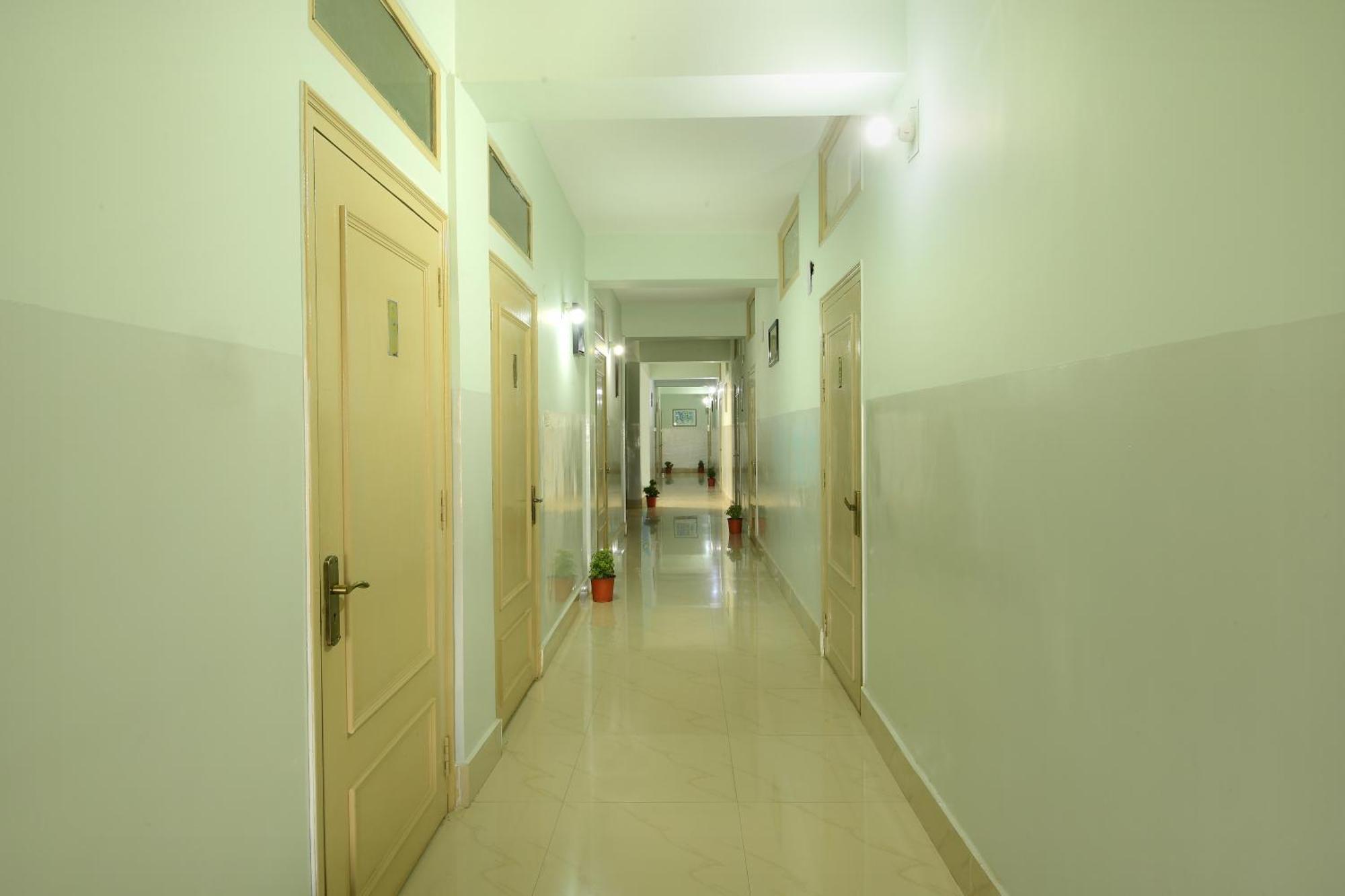 גווהטי Hotel Bhargav מראה חיצוני תמונה